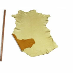 Mouton Fantaisie Grainé Or Brillant - Épaisseur 0,8-1,00 Mm -Matériel De Couture Soldes 2024 mouton fantaisie graine or brillant epaisseur 0 8 1 00 mm 2