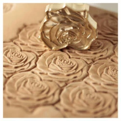 S.N. 384BB - Géométrique- FLORAL - ROSE - Matoir à Frapper 7 S.N. 384BB - Géométrique- FLORAL - ROSE - Matoir à Frapper -Matériel De Couture Soldes 2024 s n 384bb geometrique floral rose matoir a frapper 2