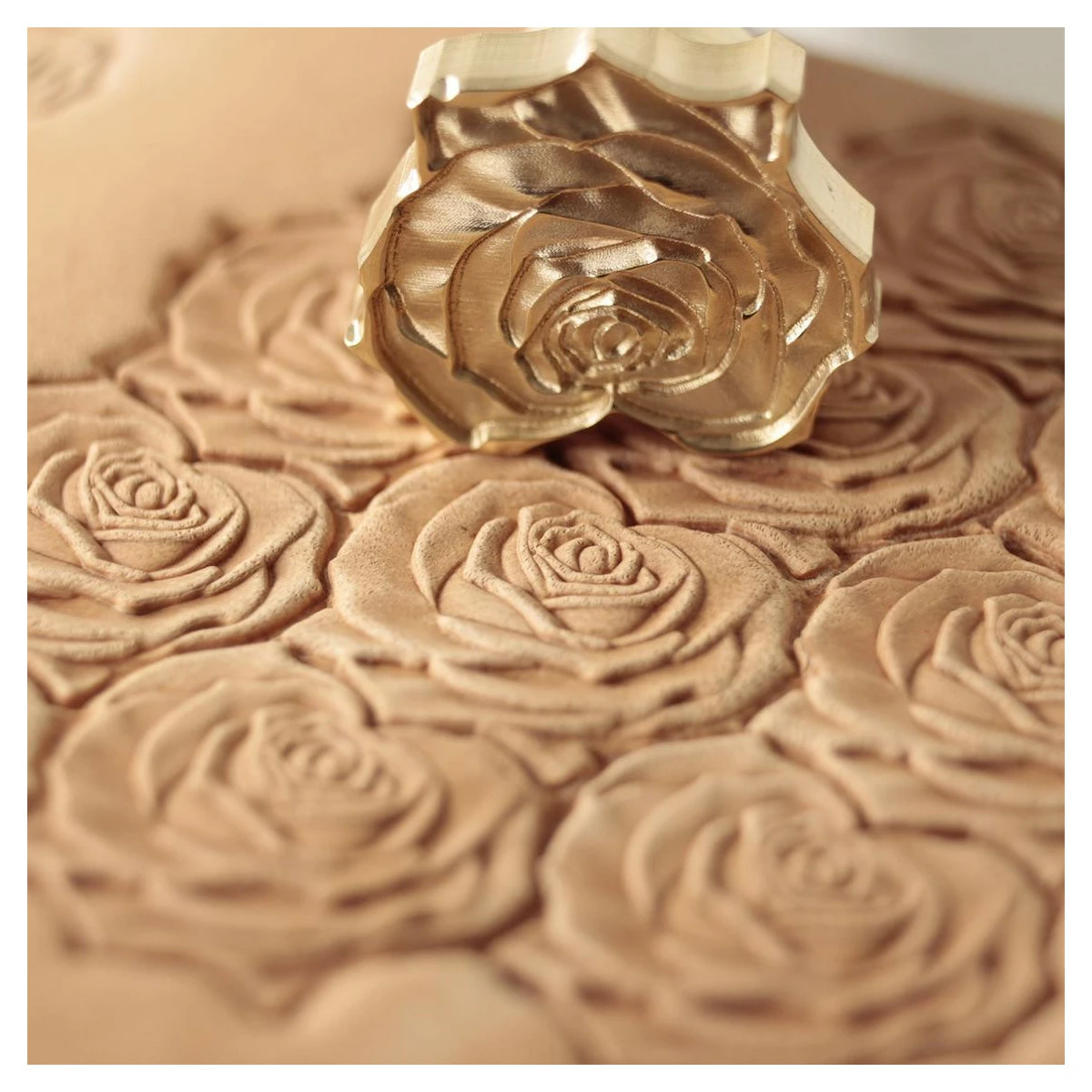 S.N. 384BB - Géométrique- FLORAL - ROSE - Matoir à Frapper 5 S.N. 384BB - Géométrique- FLORAL - ROSE - Matoir à Frapper – Image 3