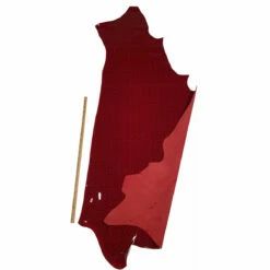 Vachette Fantaisie Vernis Rouge Motif Noir - Épaisseur 1 Mm -Matériel De Couture Soldes 2024 vachette fantaisie vernis rouge motif noir epaisseur 1 mm 2